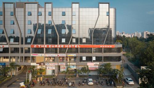 The Zuree Hotel, Gandhinagar
