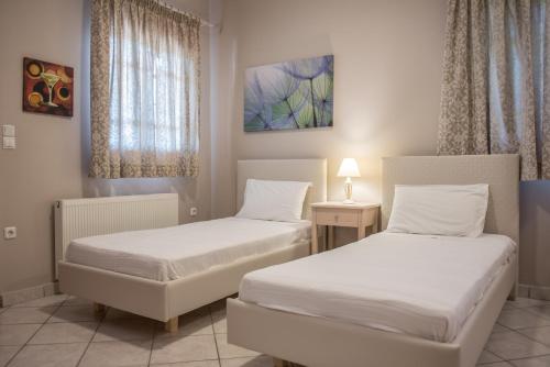 Aloni Studios & Apartments, Атанион (фото 2)