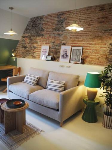 Studio de charme refait à neuf place Graslin