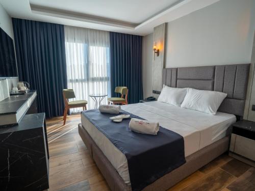 Comfort Point Three Hotel Comfort Point Three Hotel