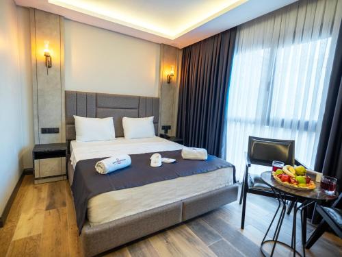 Comfort Point Three Hotel Comfort Point Three Hotel