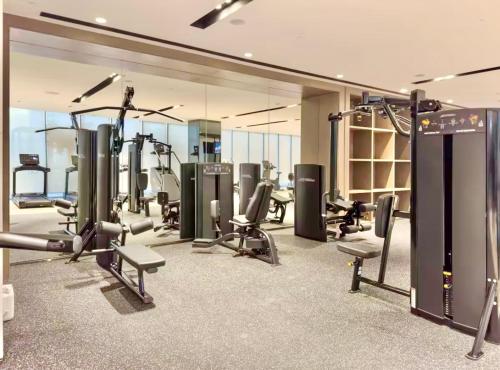 New 2 Bedroom apartment overlooking Burj Khalifa and fountain view in downtown, Дубай (фото 10)