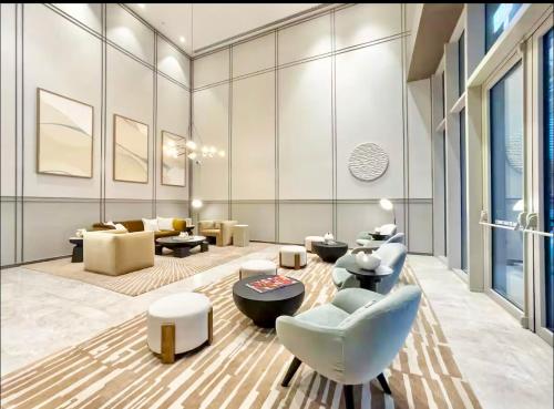 New 2 Bedroom apartment overlooking Burj Khalifa and fountain view in downtown, Дубай (фото 9)