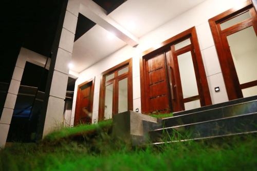Rainbow Villa in Mahijanganaja