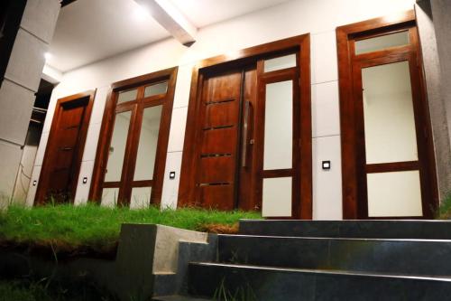 Rainbow Villa in Mahijanganaja