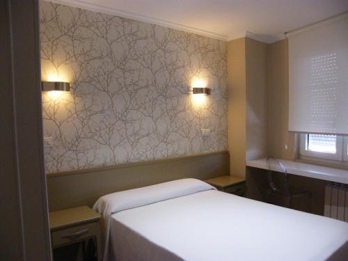 Hostal Valadares