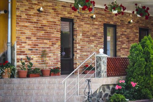 Vista exterior, Hotel Tranzit in Odorheiu Secuiesc