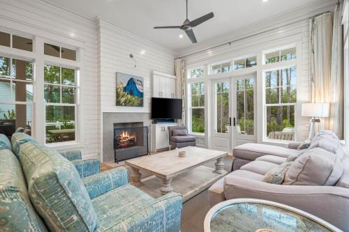 Oyster's Pearl by Exclusive 30A – Santa Rosa, FL