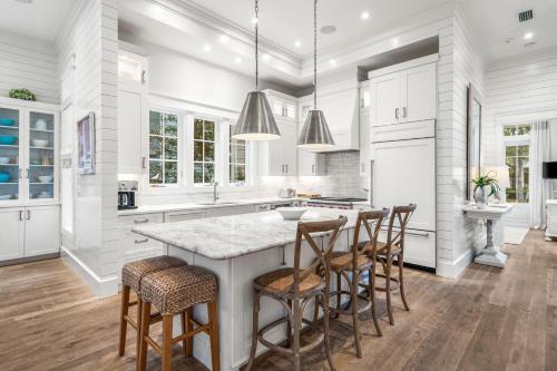 Oyster's Pearl by Exclusive 30A – Santa Rosa, FL