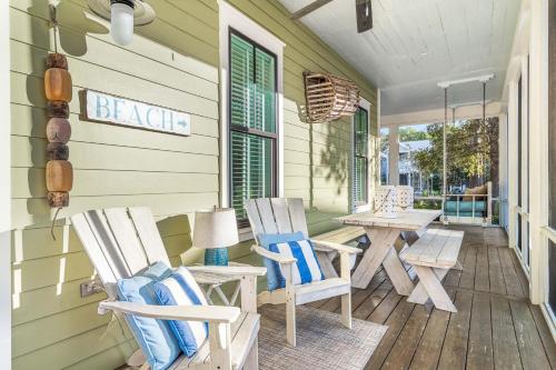 Coral Cottage by Exclusive 30A – Santa Rosa, FL