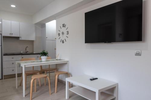 Escondite Sereno - 50m Las Canteras Beach 5