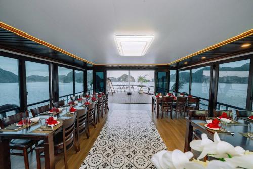 ADUTA CRUISE