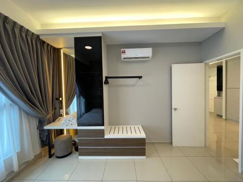 Instay Atlantis - The Cozy Pool Room Type - One-Bedroom Apartment Instay Atlantis - The Cozy Pool Room Type - One-Bedroom Apartment