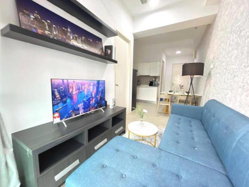 PJ 2 Room ID home design 1-8 pax 5 min to One U PJ 2 Room ID home design 1-8 pax 5 min to One U