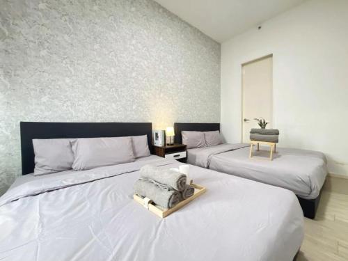 PJ 2 Room ID home design 1-8 pax 5 min to One U PJ 2 Room ID home design 1-8 pax 5 min to One U