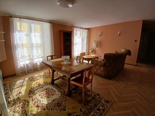 Parlament, Tallinn (photo 3)