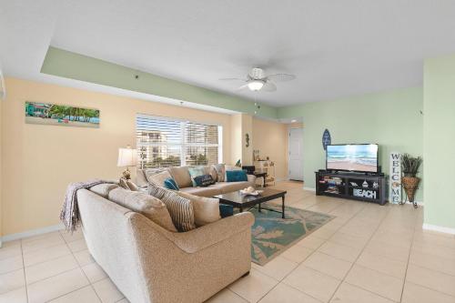Oceanwalk 8-407 in New Smyrna Beach, USA