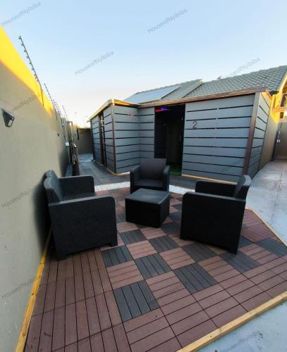 Comoditats, House of Nyibiba in Katlehong