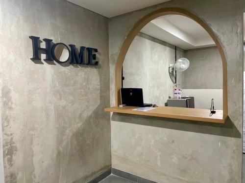 Behomy Crown Tangerang in Tangerang City Center