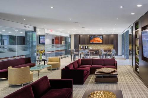 Apartment Near to the Airport in Crystal City! in Arlington, USA