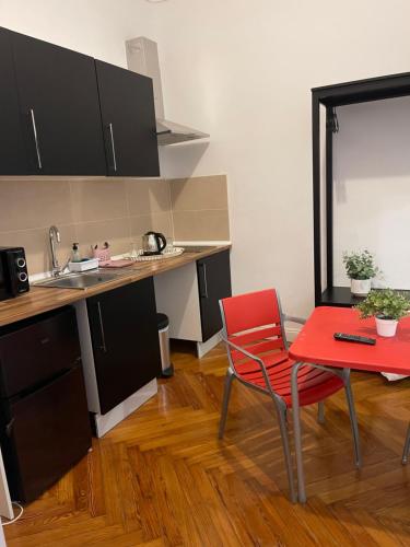 Grand Via House - image 14