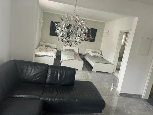 Benk 24H Apartment Nr 1 Perfekt fur bis zu 6 Personen in Hofheim am Taunus