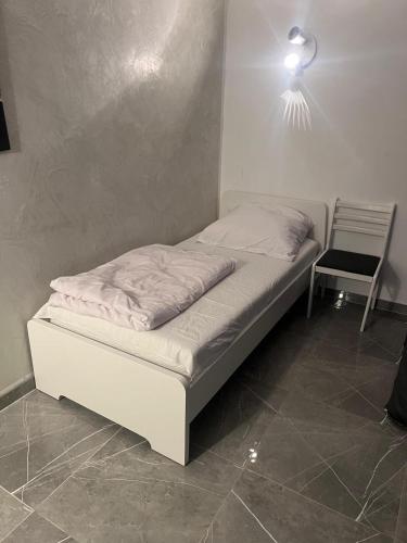 Benk 24H Apartment Nr 1 Perfekt fur bis zu 6 Personen in Hofheim am Taunus