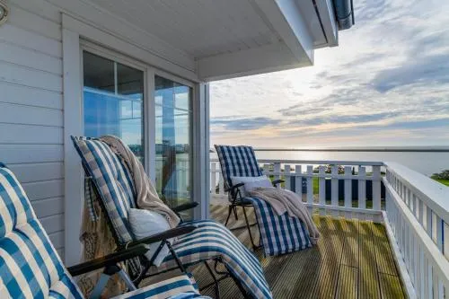 Haus am Strand - Ferienwohnung für 4 in Olpenitz mit Dachterrasse, Strandzugang und Ostseeblick in Olpenitz, Deutschland