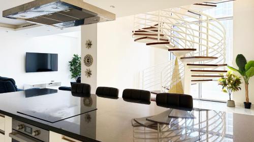 Canal-View Duplex, Dubaj (zdjęcie 10)