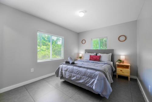 Duplex on Miamis East Side! in Miami, USA