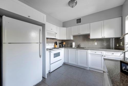 Duplex on Miamis East Side! in Miami, USA