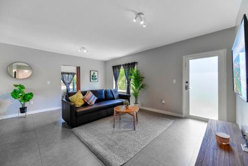 Duplex on Miamis East Side! in Miami, USA