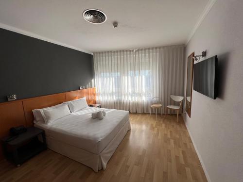 AP Hotel Madrid Airport - main image