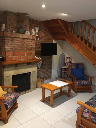 共用Lounge/電視區, La Calleja de Ucieda Porche in 倫特