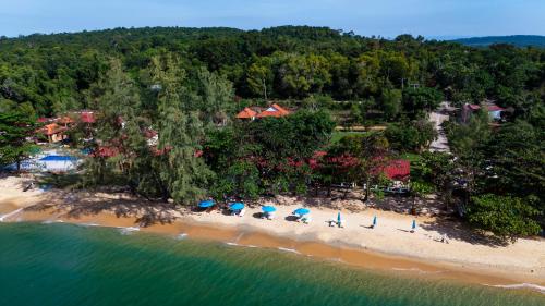 Beach, Vung Bau Resort in Vung Bau