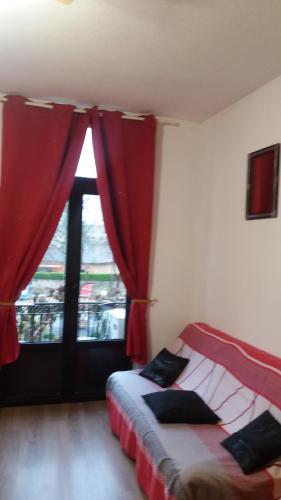 1 queen bed