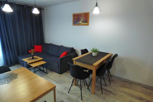Słowik Apartament, Breslau