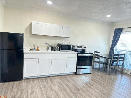 Sunshine Inn & Suites Venice, Florida