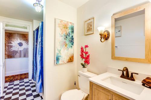 Less Than 10 Mi to Hersheypark Duplex with Fire Pit and Grill Less Than 10 Mi to Hersheypark Duplex with Fire Pit and Grill