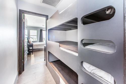 Klaus House 1 by RealJoy Vacations - image 10