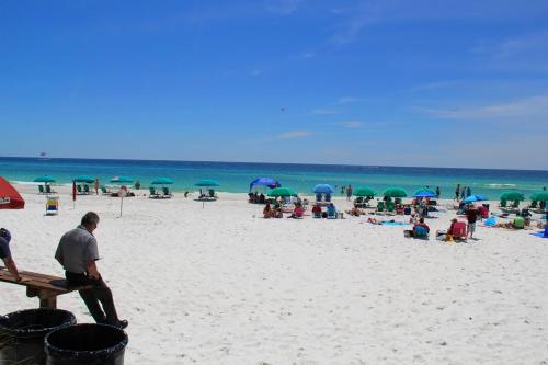 St. Martin Beachwalk Villas 412 by RealJoy Vacations - image 2