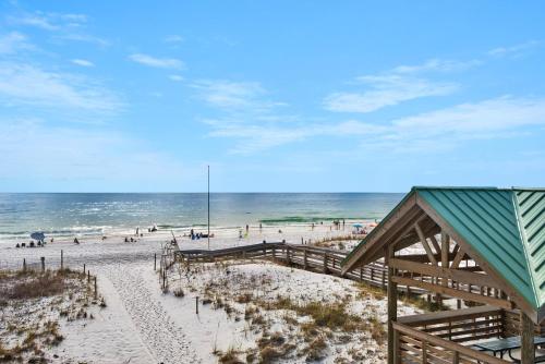 Islander Beach Resort 305 by RealJoy Vacations - image 7