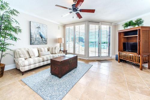 East Pass 605 near Destin Harbor Boardwalk