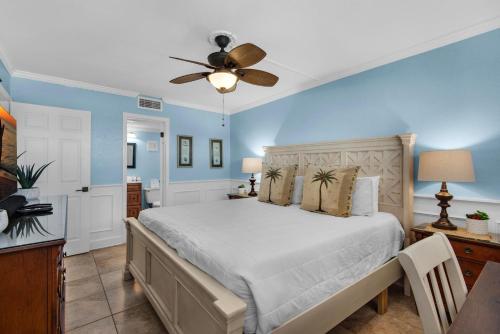 Holiday Surf & Racquet Club 319 by RealJoy Vacations - image 13