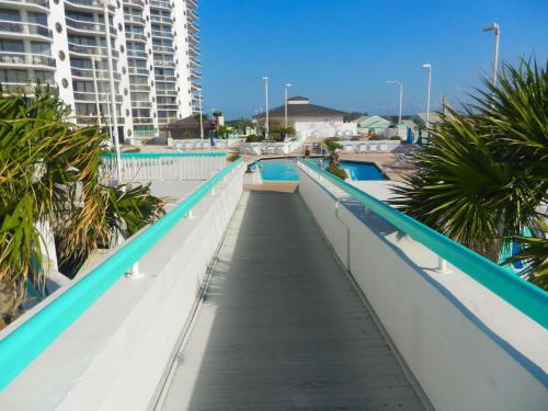 Surfside Resort 1409 by RealJoy Vacations - image 22