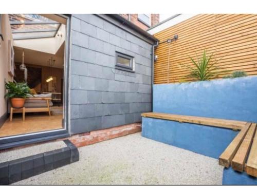 Beautiful home - 4 min walk from Heaton Park, Manchester (photo 3)