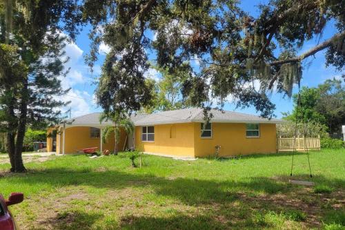 Sunny house 2mil beach in Nokomis (FL)