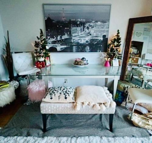 Cozy one bedroom Suite Downtown Vancouver in Vancouver, Canada