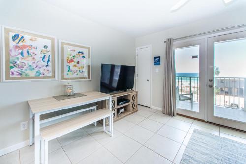 Gulf View 313 by RealJoy Vacations - image 14