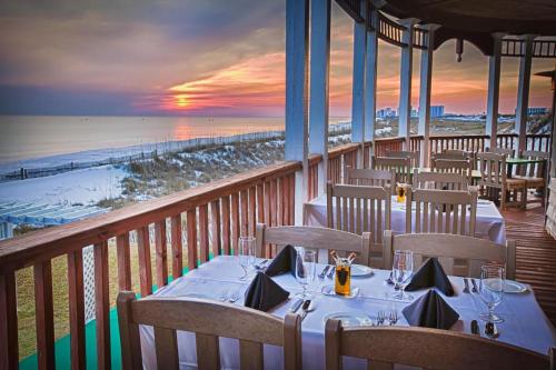 The Alexander By RealJoy Vacations - image 2